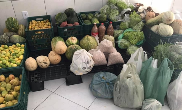 Em Frutuoso Gomes/RN, o governo municipal realizou a entrega de mais alimentos do programa compra direta