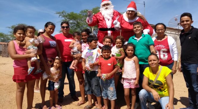 Prefeito Mirim de Umarizal leva Natal solidário a várias comunidades da cidade