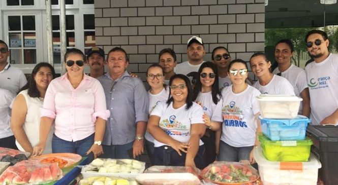 Prefeito Manoel Veras oferta um café da manhã em homenagem ao dia internacional da mulher em Campo Grande/RN