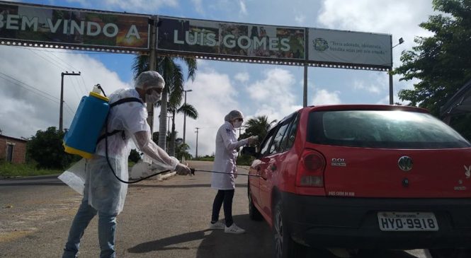 A Prefeitura Municipal de Luís Gomes/RN, segue realizando barreiras sanitárias na estrada que dá acesso ao Município