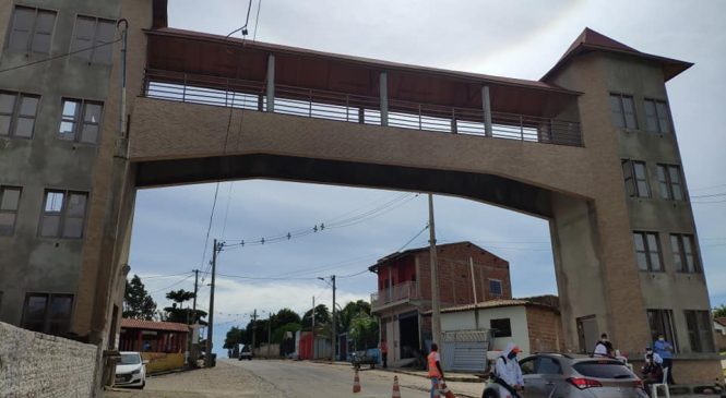 Gestão Olga Fernandes de Martins/RN, por meio da Secretaria de Obras, Transportes e Infraestrutura e Secretaria de Turismo e Meio Ambiente, dá andamento à construção do 2° Pórtico da cidade