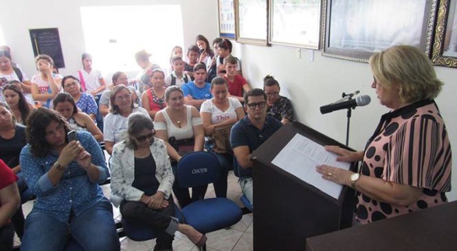 Prefeita Maria Helena faz leitura da mensagem na abertura dos trabalhos legislativo da câmara de Olho D’água do Borges