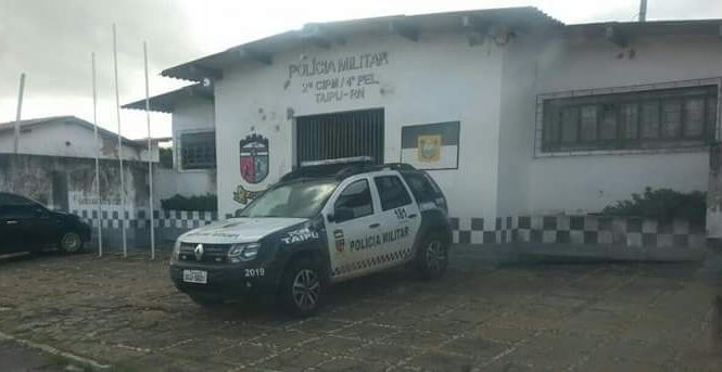 Bandidos fazem arrastão no hospital de Taipu e levam carro de médico