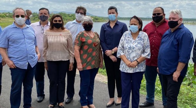 Vereadores acompanham agenda da governadora em Pau dos Ferros