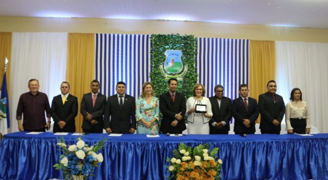 Zenaide Maia recebe homenagem em Messias Targino