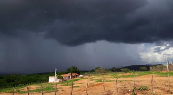 44 municípios do potiguares estão em alerta de chuvas intensas no fim de semana