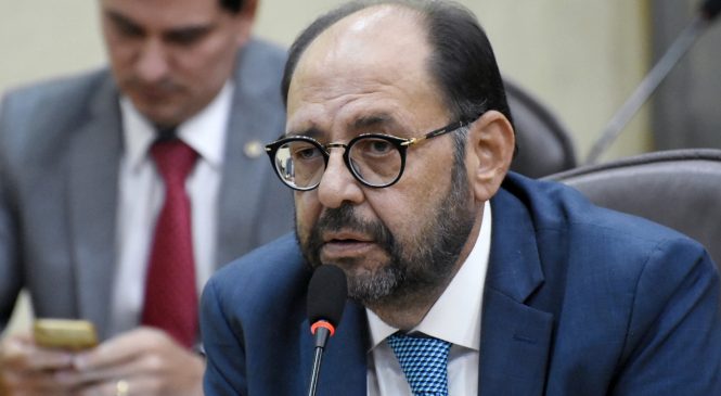 Medidas anunciadas pelo governo é analisadas pelo deputado Gustavo Carvalho na assembléia Legislativa