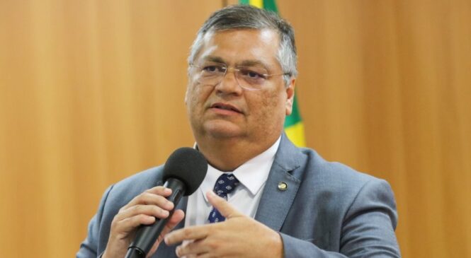 “O governo federal não pode fazer segurança pública sozinho”, diz Dino em lançamento de programa contra organizações criminosas