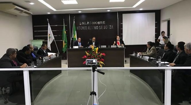 Câmara Municipal de Pau dos Ferros, RN, abre concurso com salários de até R$ 2,5 mil