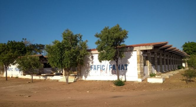 Uern decide exigir comprovante de vacinação de estudantes antes da retomada das aulas presenciais