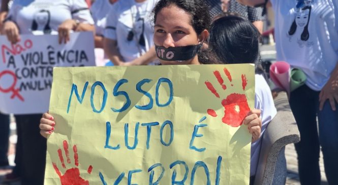 Após fim de semana com três feminicídios, protesto pede fim da violência contra mulheres e lembra morte da estudante Zaira Cruz